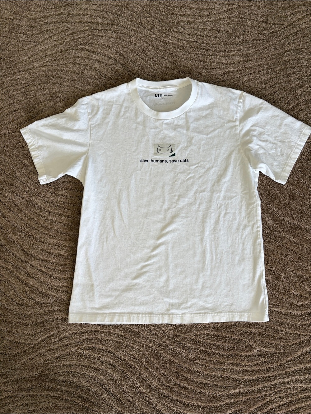 UNIQLO White Crewneck Tee with Small Cat Graphic